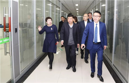 国家级盐城经济技术开发区郭玉生书记携考察团莅临绿叶视察指导