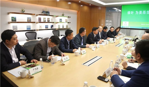 国家级盐城经济技术开发区郭玉生书记携考察团莅临绿叶视察指导