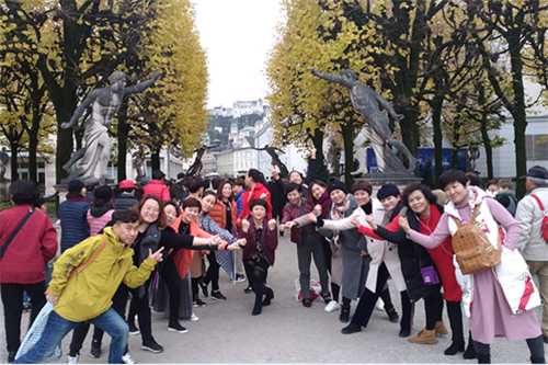 在欧洲风情的尊享中 尚赫彰显幸福直销品牌的魅力