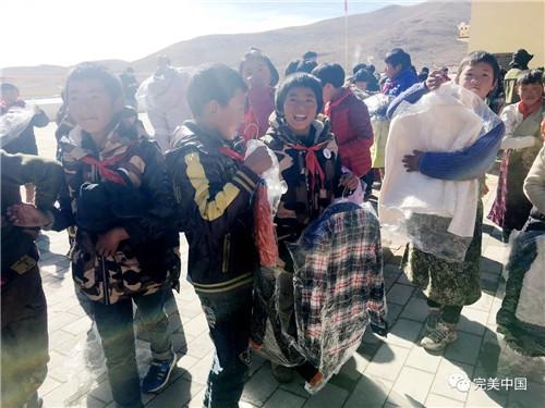 完美甘肃分公司开展“情牵藏区，温暖一冬”公益活动