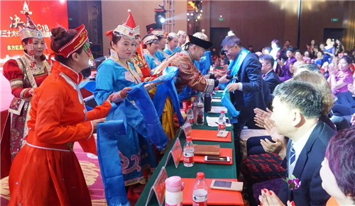 燃爆沈阳！太阳神东方红销售团队2017年会盛大召开