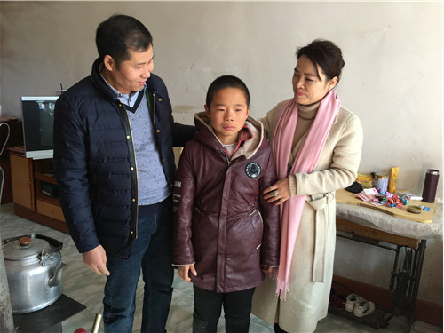 2017让爱传出去 ——第137所尚赫孙井凤小学成功揭牌