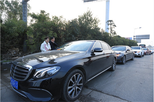 2017让爱传出去 ——第137所尚赫孙井凤小学成功揭牌