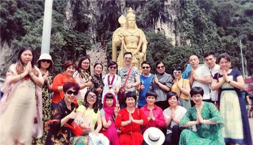 2017绿之韵营销精英新马尊贵之旅圆满收官