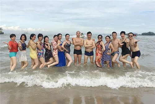 2017绿之韵营销精英新马尊贵之旅圆满收官