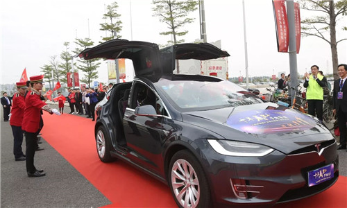 喜迎十年盛典！太阳神晟虹家园万人年会闪耀东莞