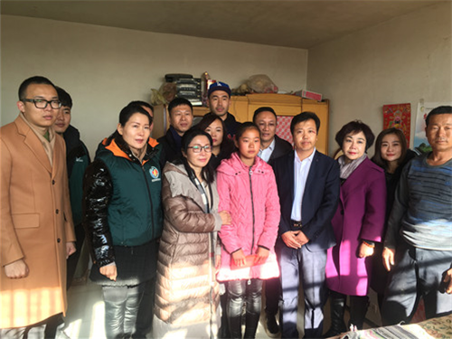 2017让爱传出去 ——董丽萍寰宇双钻大使两所尚赫公益小学成功揭牌