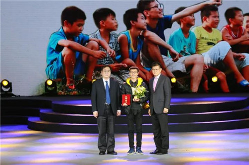 让爱³以立方倍成长，2017完美公益影像节在扬州盛大举办