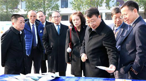 炎帝总公司领导和市场精英参观常德子公司研发基地
