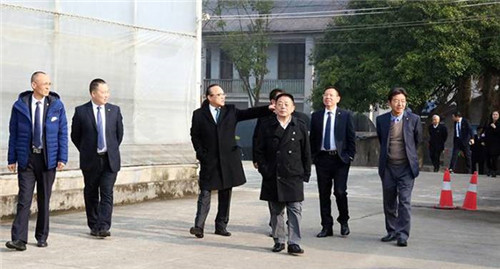 炎帝总公司领导和市场精英参观常德子公司研发基地