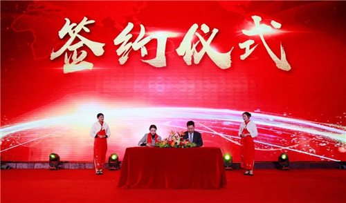 选择大于努力——理想科技龙润茶2017年加盟商大会业绩创新高！