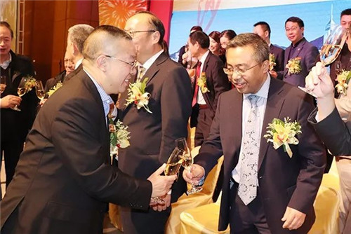 绿之韵胡国安董事长受邀出席庆祝香港回归20周年暨香港长沙联谊会成立一周年庆典