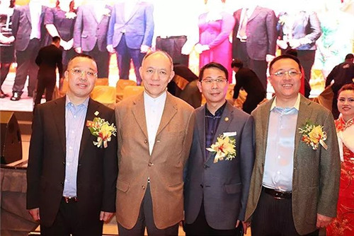 绿之韵胡国安董事长受邀出席庆祝香港回归20周年暨香港长沙联谊会成立一周年庆典