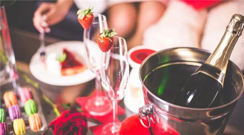 金日天之然玫瑰酒上市：取之自然，源于美丽