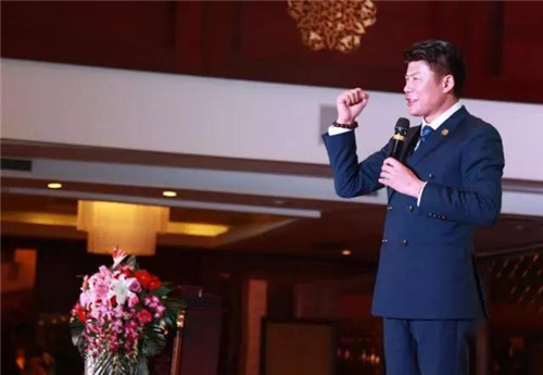 “共享辉煌 赢战明天”和治友德2017年终表彰大会辽宁站盛大召开