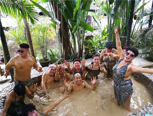 带着梦想去旅行——绿之韵营销精英2018越南芽庄荣耀之旅圆满收官