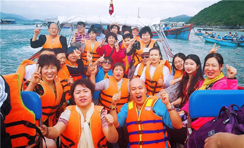 带着梦想去旅行——绿之韵营销精英2018越南芽庄荣耀之旅圆满收官