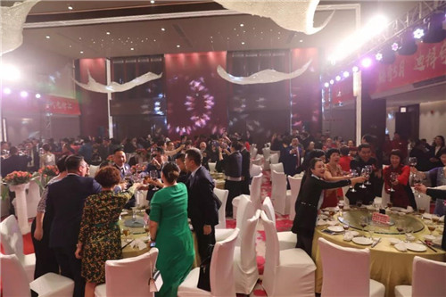 康美：梦想之夜，坐标普宁