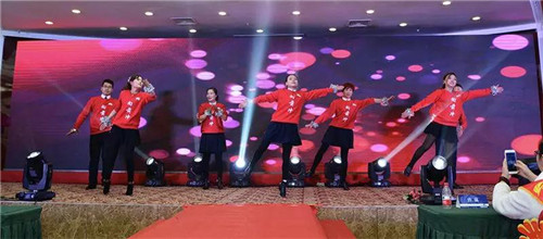 铸源集团湖北分公司2017年表彰大会暨2018年业务启动大会盛大举行