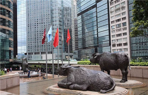 绿之韵胡国安董事长陪同中共长沙市委常委一行赴香港交易所考察座谈