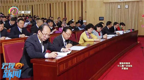 理想科技董事长焦家良博士参加云南“两会”，建议设立“云南茶节”