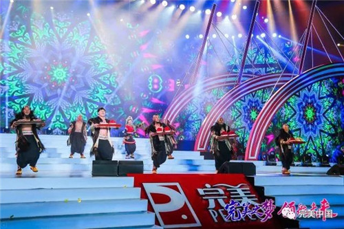 “完美一家人”2018中马文化交流艺术盛典完美绽放