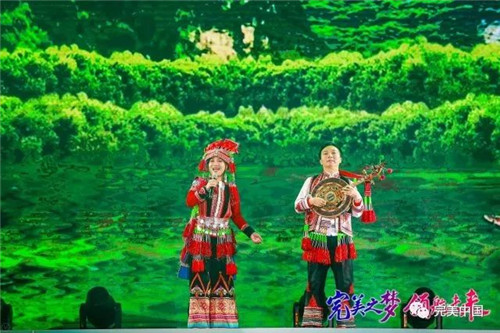 “完美一家人”2018中马文化交流艺术盛典完美绽放