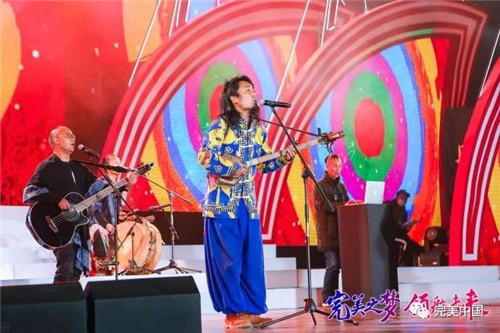 “完美一家人”2018中马文化交流艺术盛典完美绽放