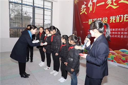 情暖小河乡——绿之韵集团积极探索农产品直购会扶贫新模式