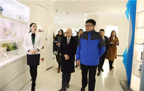 绿叶精准扶贫再添新项目——黑龙江逊克县扶贫项目成功签约