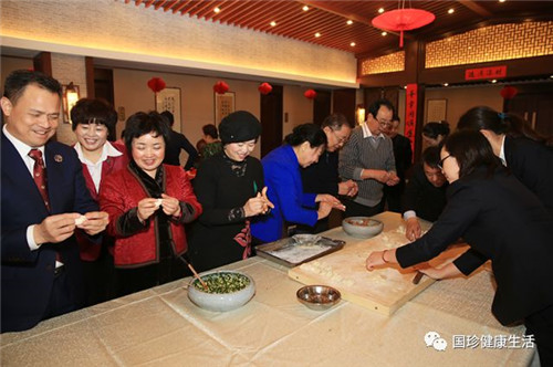 迎新春 贺新年 ——2018年新时代健康产业集团团拜活动成功举办