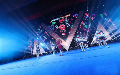 绿叶科技集团2017年员工表彰盛典暨贺岁晚会盛大召开