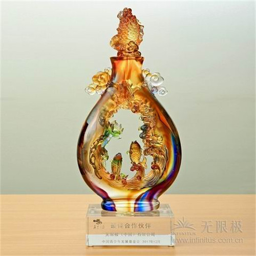 无限极获评青少年发展基金会“最佳合作伙伴”