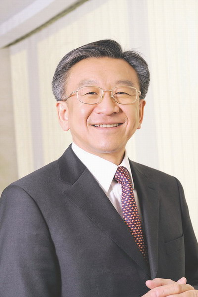 黄德荫5月1日卸任安利（中国）总裁  余放继任