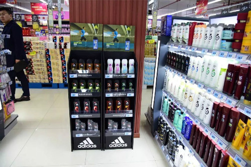 “聚合品牌·赢战未来” —隆力奇春夏季产品推介会召开