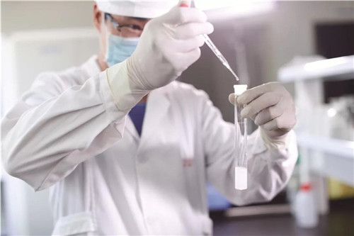 理想科技龙润茶喜获“昆明市普洱茶产业化工程技术研究中心”牌