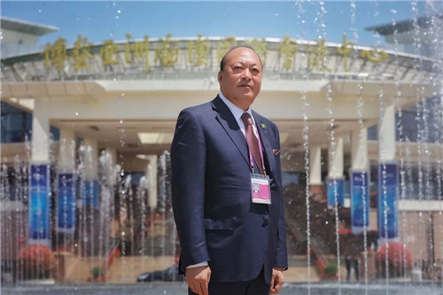 天狮董事长李金元出席博鳌亚洲论坛2018年会,分享全球化发展成果