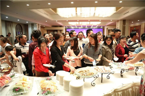 金士力春季养生春季护肤暨“桃之夭夭”酒会在大理隆重举行