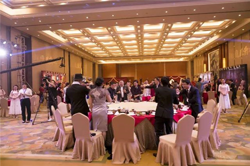 绿之韵健康科技2018拉图兰爵之夜优雅绽放