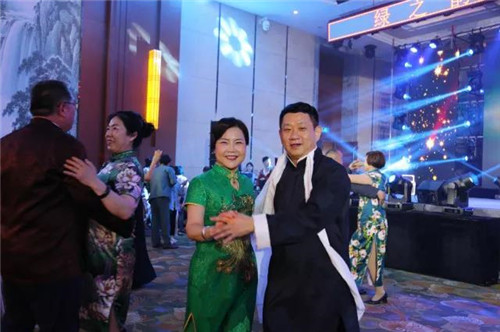 绿之韵健康科技2018拉图兰爵之夜优雅绽放