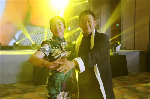 绿之韵健康科技2018拉图兰爵之夜优雅绽放