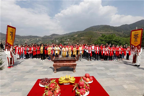 理想科技举行“全国龙润茶人朝圣觐拜3200年锦绣茶祖大典”