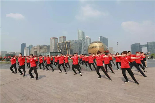 太阳神现代养生文化万里行浙江站快乐起航