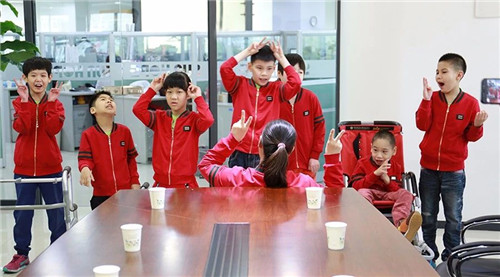 天津市儿童福利院走访尚赫公益基金会