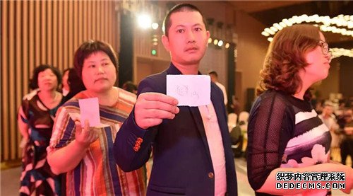 “创·未来” 海之圣龙腾2018春季战略发布会,邀您迪拜“吃鸡”!