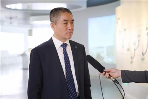 安然董事长刘润东接受威海市总工会和媒体采访，谈工匠精神