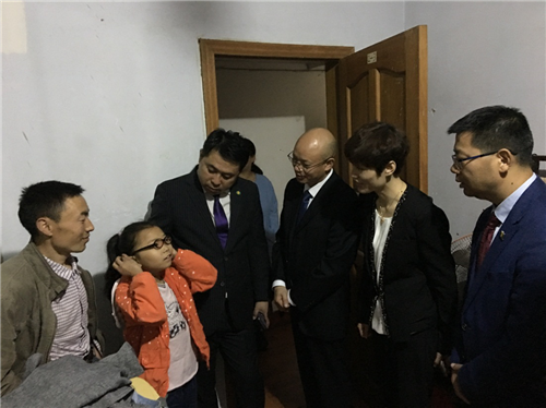 天狮携手中国扶贫基金会，助力关怀“大手牵小手助明计划”重庆城口县项目