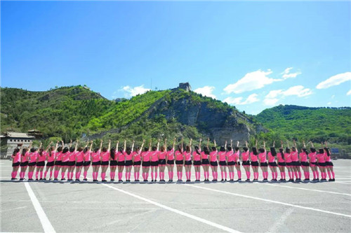 玫琳凯：塑造坚韧女性 做好爱的传递