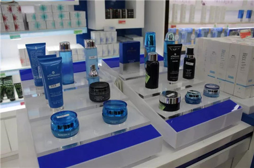 休闲“新”风尚，一起走进隆力奇！