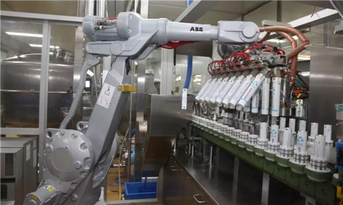 休闲“新”风尚，一起走进隆力奇！